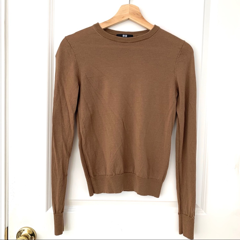 Uniqlo Brown Merino Wool Crew Neck Sweater